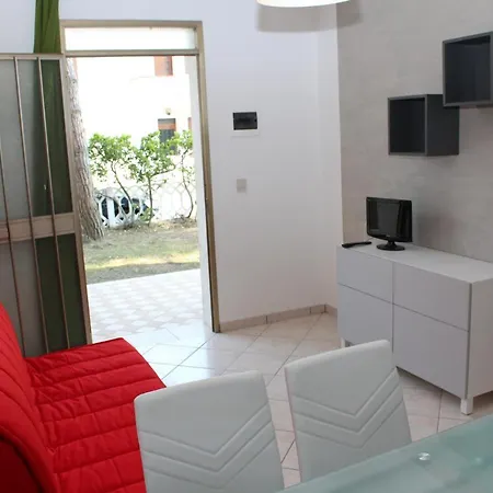 Casa vacanze Isidora 02 *